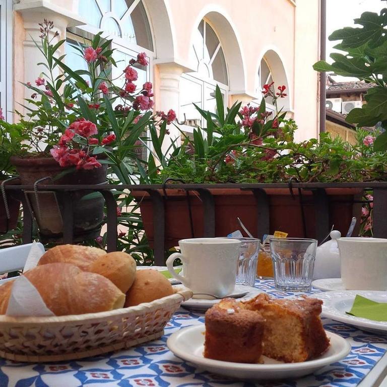 Bed&Breakfast Belfiore Lonato del Garda Exterior foto