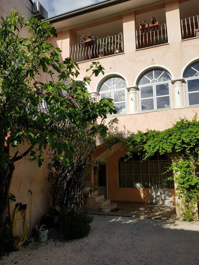 Bed&Breakfast Belfiore Lonato del Garda Exterior foto